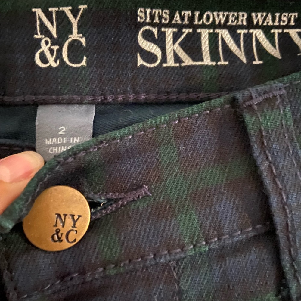 NY&Co Vintage Plaid Skinny Jeans